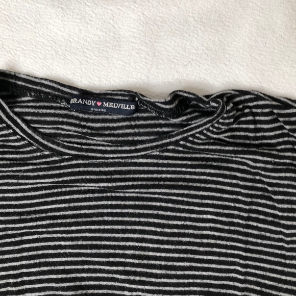 T shirt - Picture 2 of 2